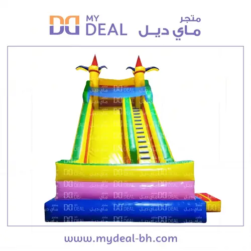 زحليقة هوائية مع نطيطة مع سلم وأعمدة مشجرة وجدار وبوابة جانبية  8*4.5*8 متر