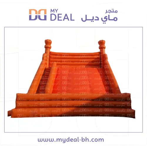 زحليقة مع نطيطة وجدار وبوابه وسلم 8*8*8 متر