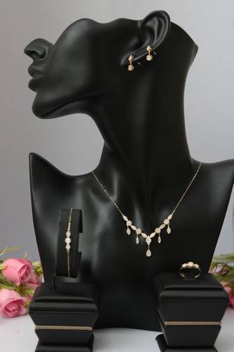 Gold set - 18K