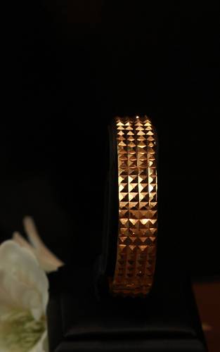 سواره ذهب عيار 21