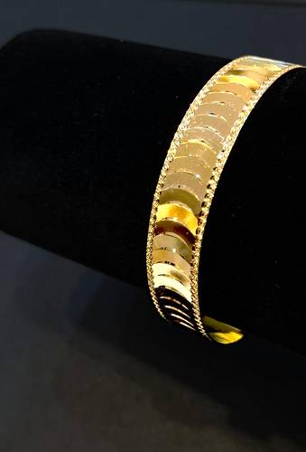 Gold bangles- 21k