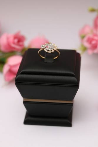 خاتم ذهب عيار 18