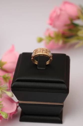 دبلة ذهب عيار 18