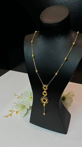 عقد ذهب عيار 21