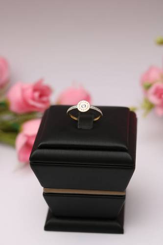 خاتم ذهب عيار 18