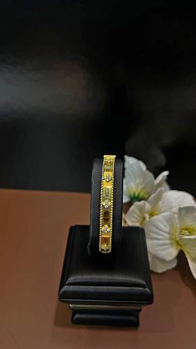 سواره ذهب عيار 18