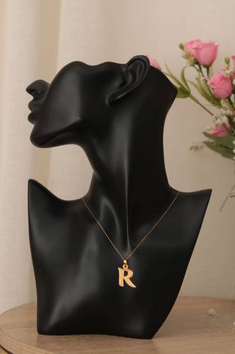 سلسال وتعليقه حرف ( R ) عيار 21