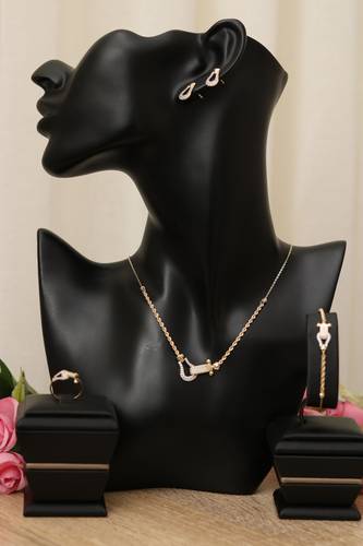  Gold set - 18K