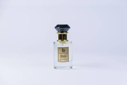 عطر الورد الطائفي