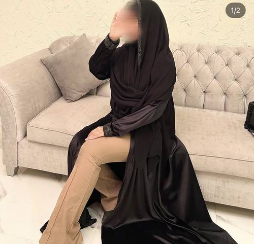 مخمل بكلفة تطريز  - نص كلوش