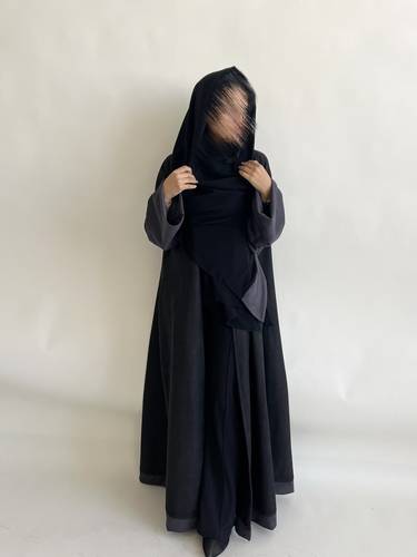 شامواه أسود اكمام شامواه رصاصي