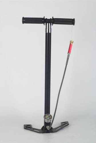 High-Pressure Manual Inflator with Four Internal Cylinders for Easier Filling, Inflates up to 400 Bar