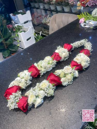 عقد ورد m9