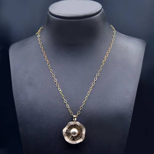 Diamond necklace