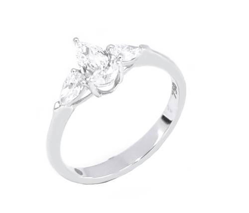خاتم سولتير ألماس PEAR CUT SI D