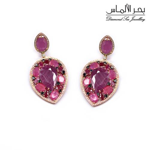 Diamond and natural stones earrings