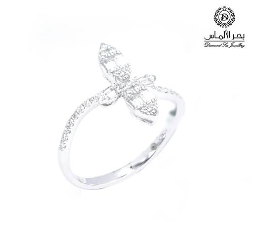 VS Diamond Ring