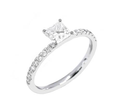 خاتم سولتير ألماس VS E Princess CUT
