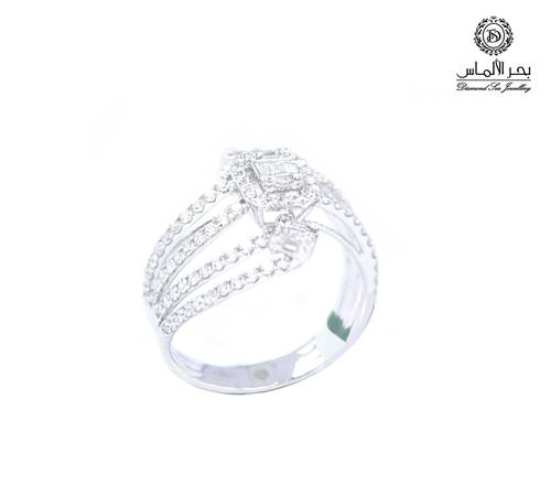 VS Diamond Ring