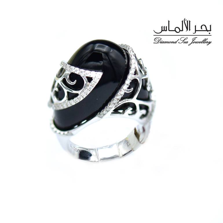 خاتم الماس وحجر الاونيكس 