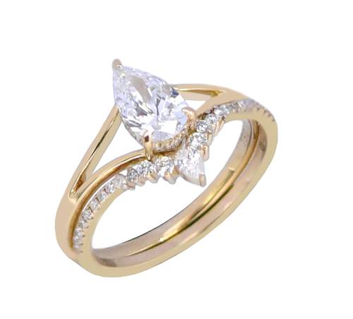 توينز سولتير ألماسPEAR CUT VSE