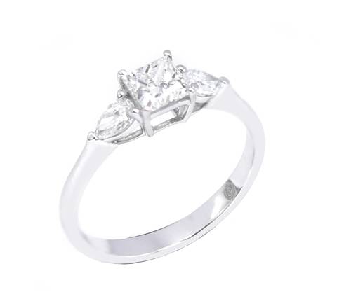 خاتم سولتير ألماس Princess CUT VS G