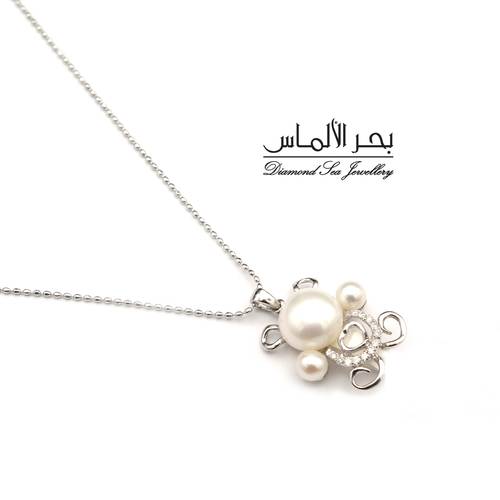 Diamond pendant