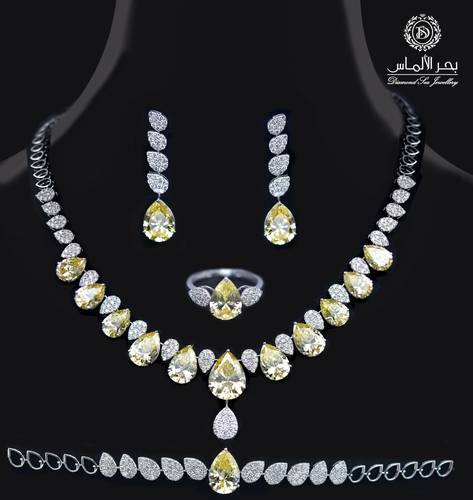 Diamond set