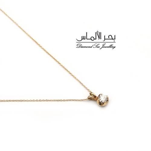 عقد ألماس 