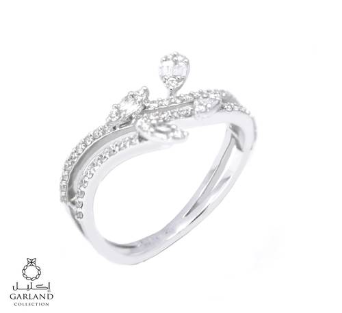 Diamond ring from the crown collection