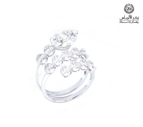 VS Diamond Ring