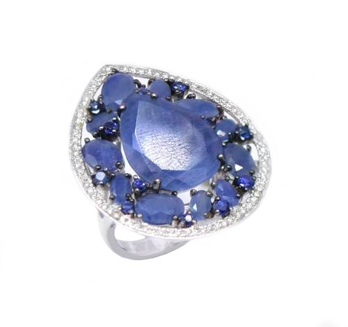 Diamond ring and natural stones