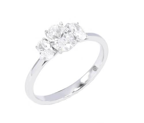 خاتم سولتير ألماسOVAL CUT SI G 