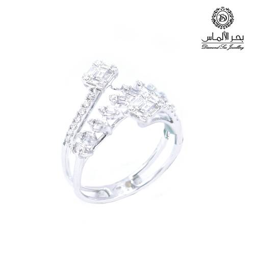 VS Diamond Ring