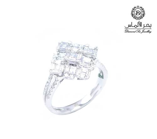 VS Diamond Ring