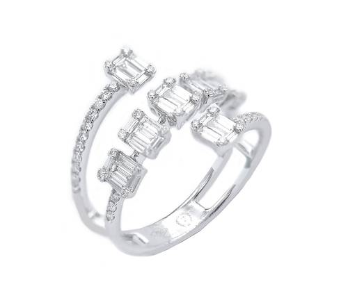 VS Diamond Ring