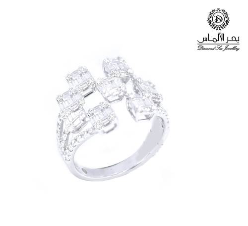 VS Diamond Ring