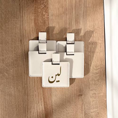 توزيعات ( ١٢ ) مرآة مع حافظة جلد 