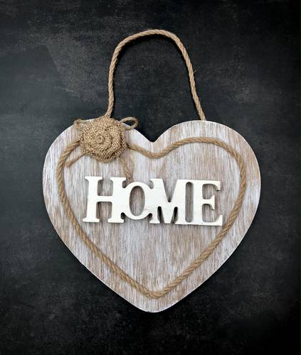 تعليقة جدارية HOME