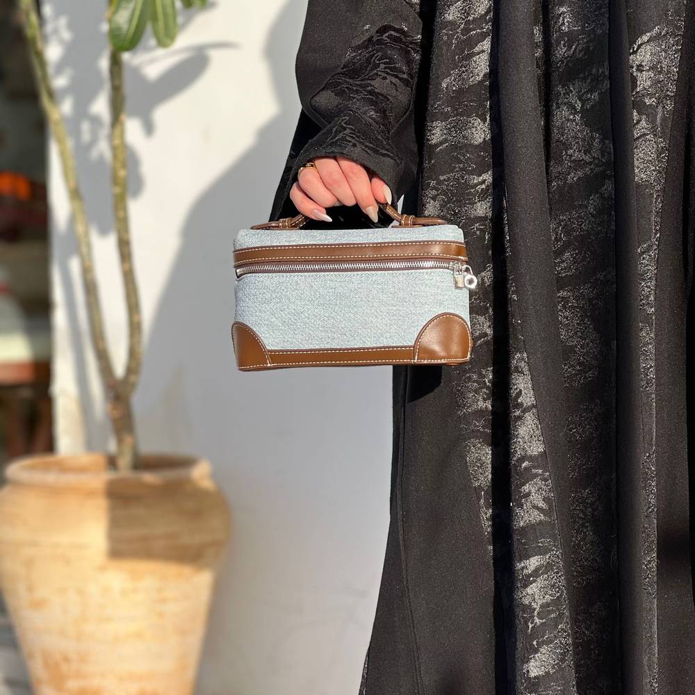 (TARAF) جينز  سماوي بني 