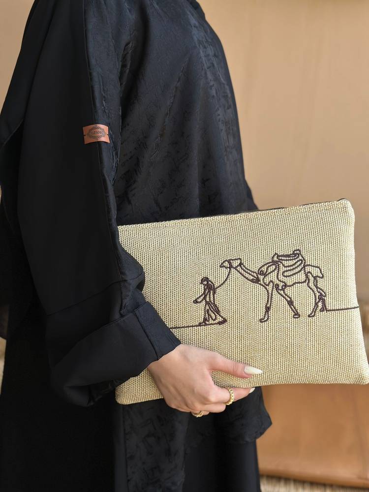  باوتش الجمل  