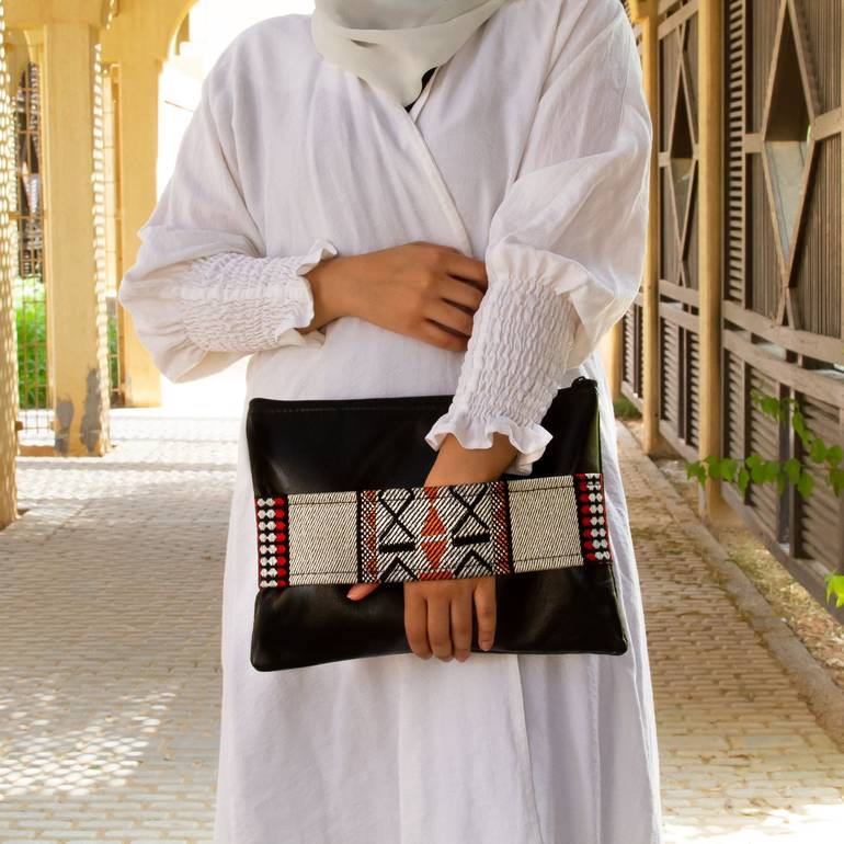 باوتش بمسكة سدو 