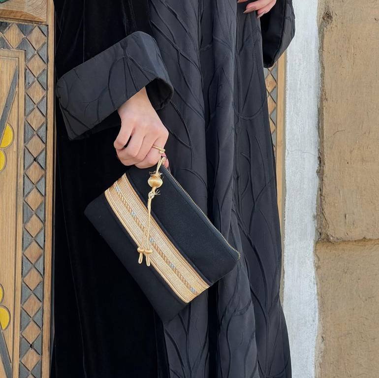  باوتش البشت ذهبي - ميني 