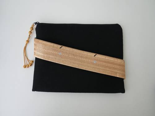 Bisht iPad Bag - Al-Ahsa Style-Black  -Salman Al-Hamad