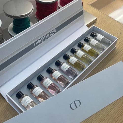 بوكس ديور عطور ميني 10حبات حجم 7ml