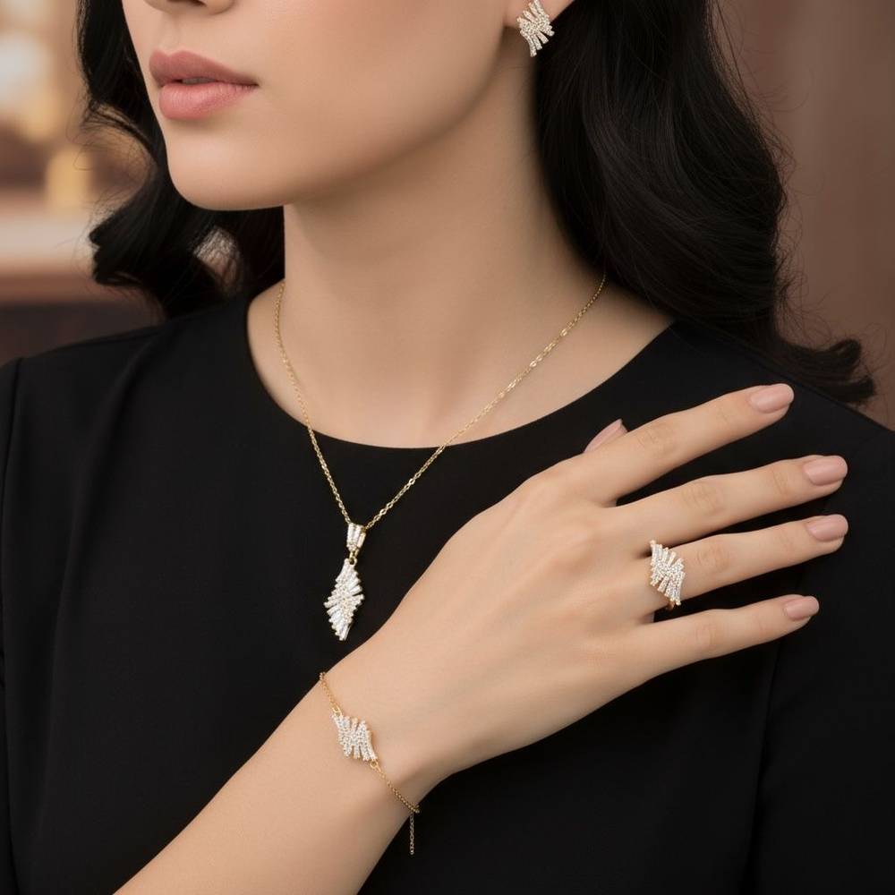 طقم ناعم زركون 4 قطع مع علبة فخمة لون ذهبي