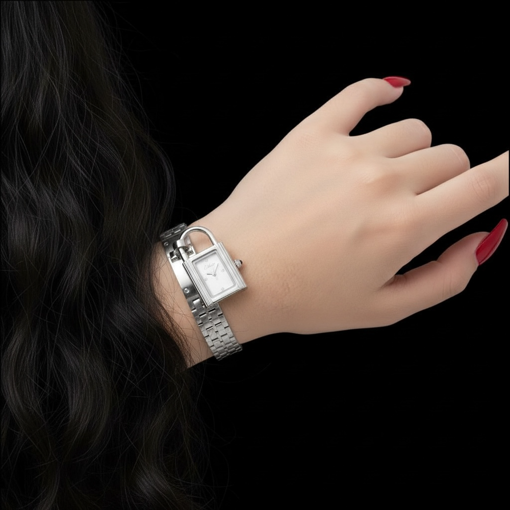 ساعة نسائية موديل القفل ضد الماء مع علبة فخمة