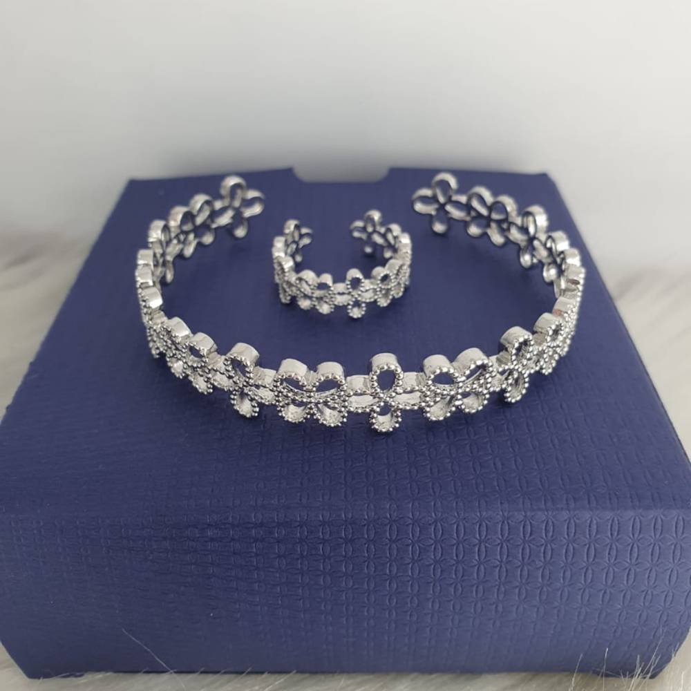 بنجرة زركون مع خاتم فري زايس مع علبة فخمة