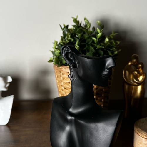 حلق الفراشة