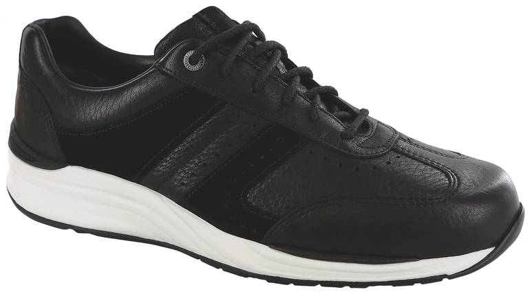 Camino Lace Up Sneaker - Black